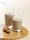 Soja-Smoothie mit Waln�ssen und Bananen