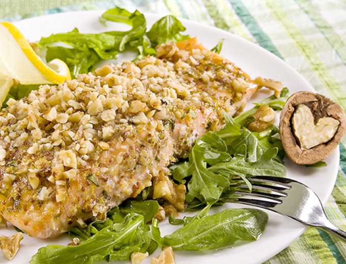 Lachs mit Kräuter-Walnuss-Kruste