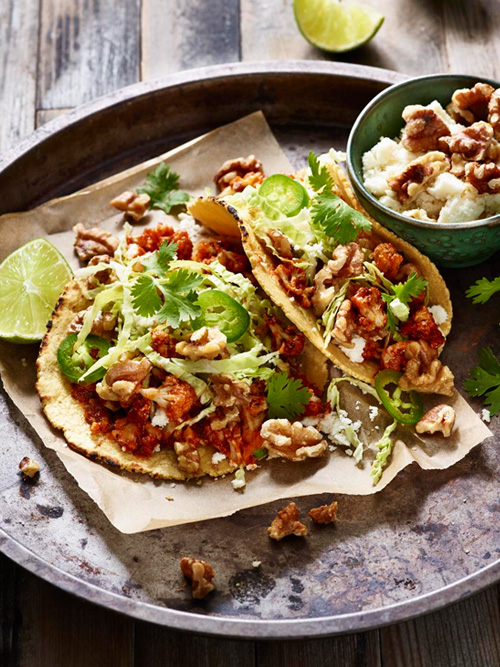 Vegetarische Blumenkohl-Tacos mit Walnüssen