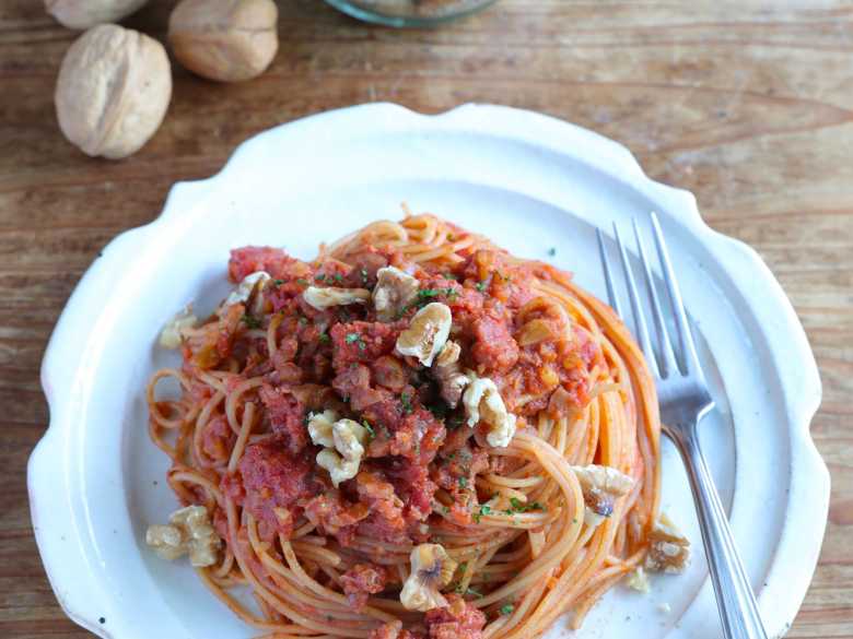 Spaghetti Bolognese mit Walnusshack
