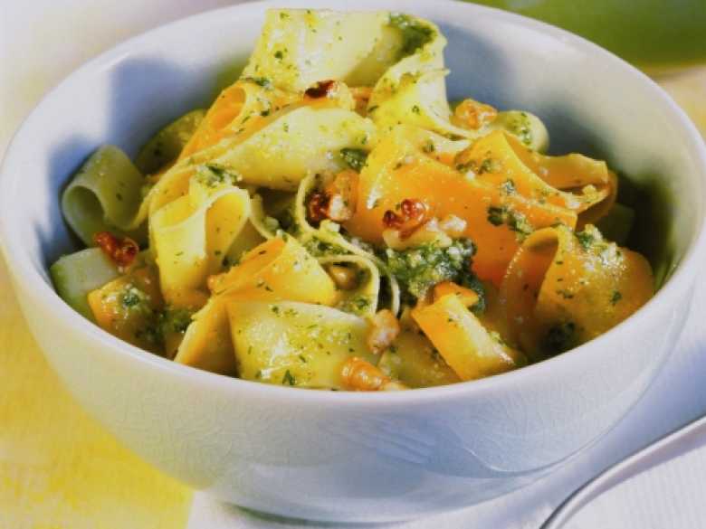 Pappardelle mit Walnuss-Pesto