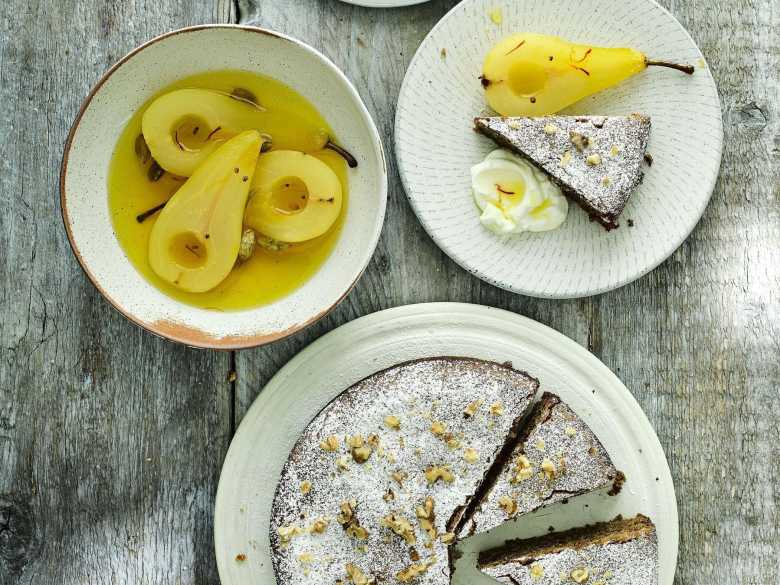 Kalifornischer Walnusskuchen mit Birnen 