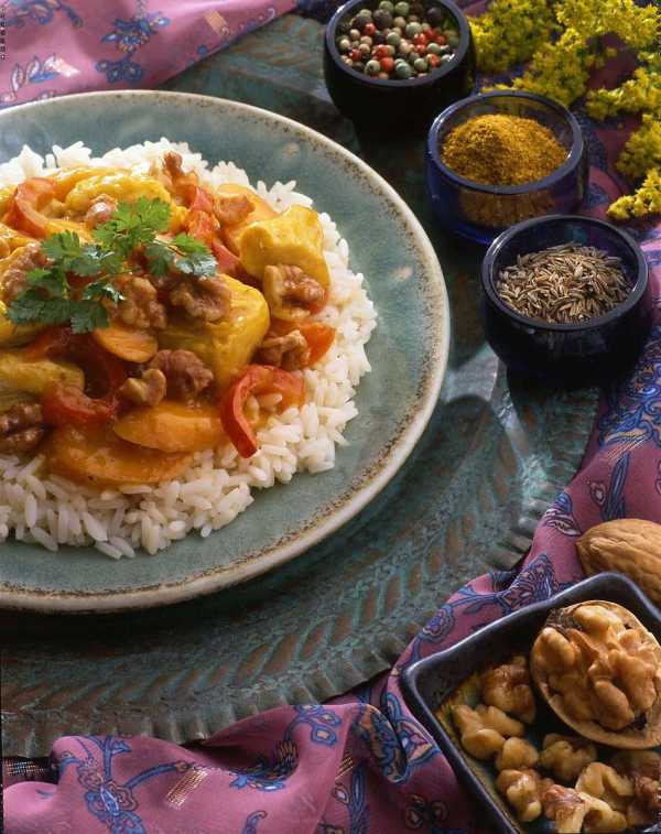 Chicken-Curry mit Walnüssen