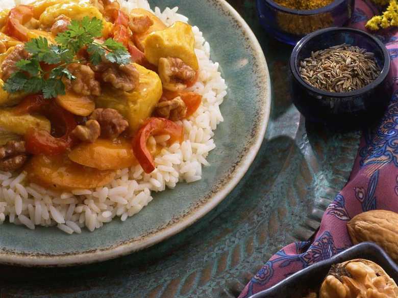 Chicken-Curry mit Walnüssen