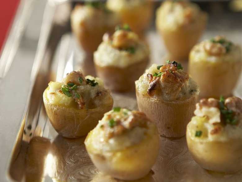 Gefüllte Mini-Kartoffeln mit Walnüssen 