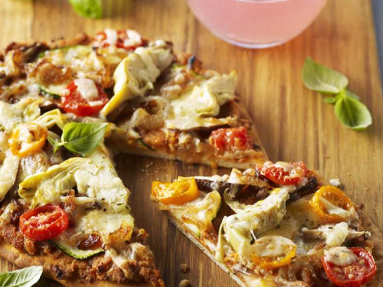 Vegetarische Walnuss-Pizza mit Naan