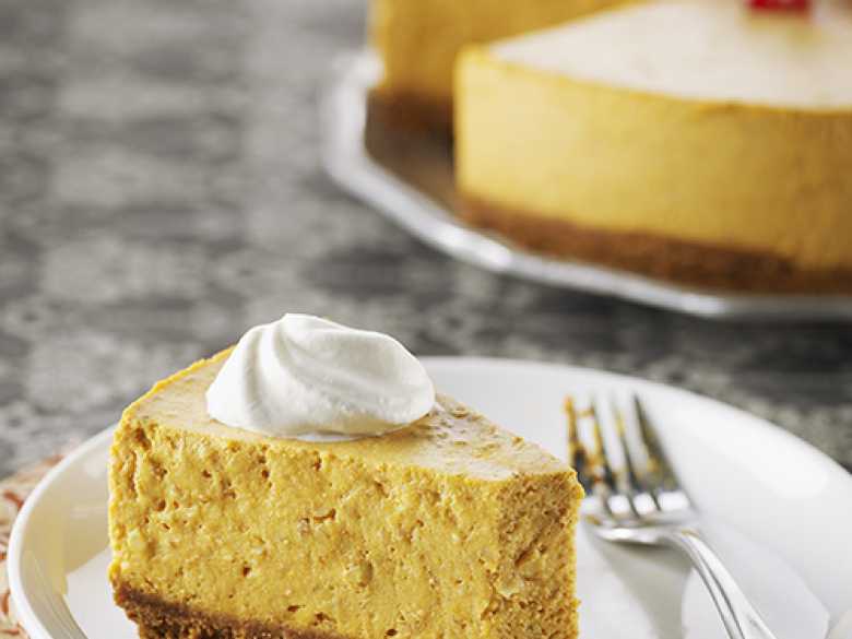 Kürbis-Creme Torte mit kalifornischen Walnüssen