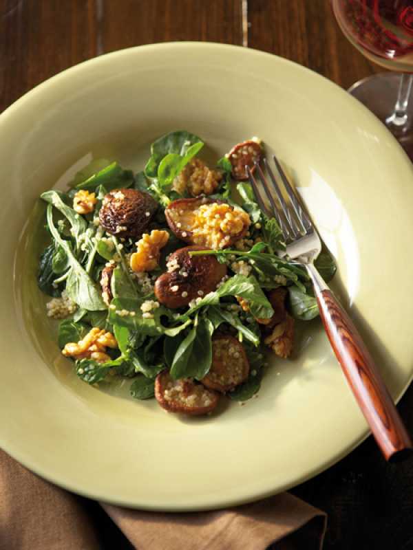 Shiitake-Walnuss-Salat mit Quinoa