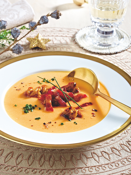 Süßkartoffelsuppe mit Speckwürfeln