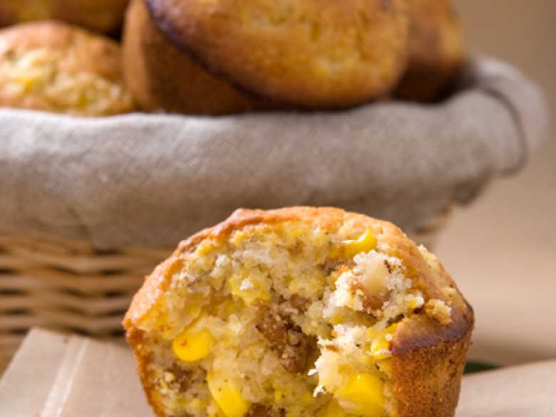 Walnuss-Mais-Muffins