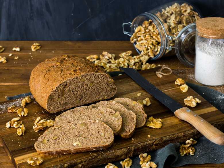 Walnuss-Vollkornbrot 